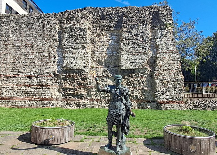 Roman Wall in London